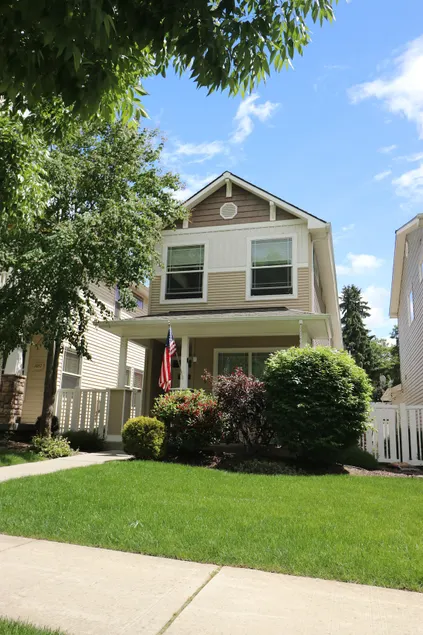 Lovely 3 Bedroom Home on Tree-Lined Government Way - Image 1