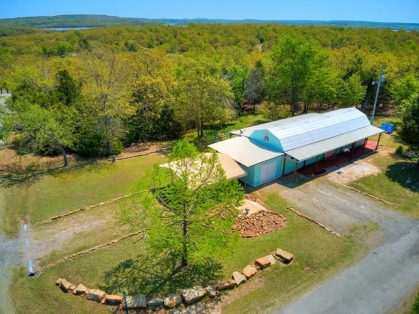 Covered patio, fire pit, W/D, reclining couches - Image 1