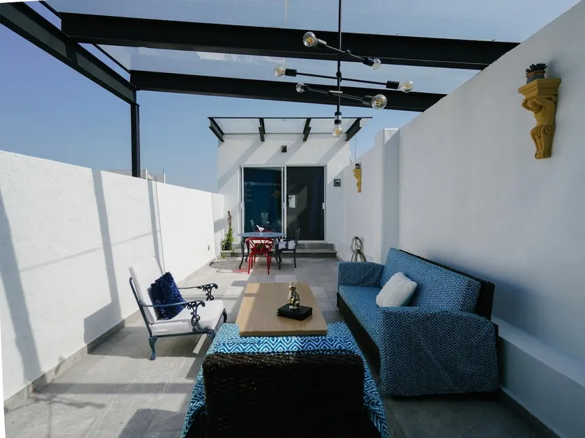 Beautiful Loft • Private Terrace • 5 min. from Downtown - Image 1