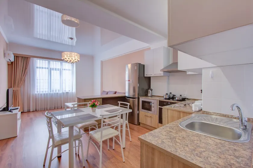 Cozy apartment with a wonderful atmosphere - Image 1