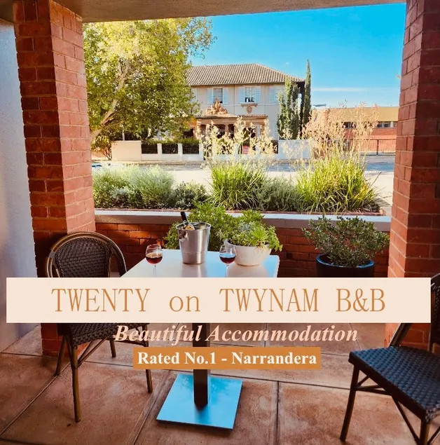 20 on Twynam B & B - Beautiful Accommodation - Image 1