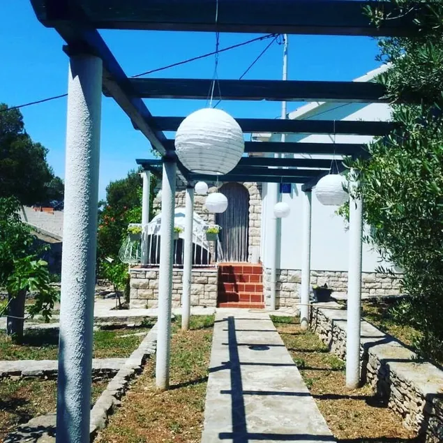 Bay laurel Tree Guest house - Image 1