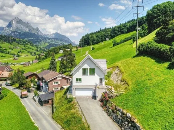 Modern Toggenburg Chalet (8 guests) - Image 1
