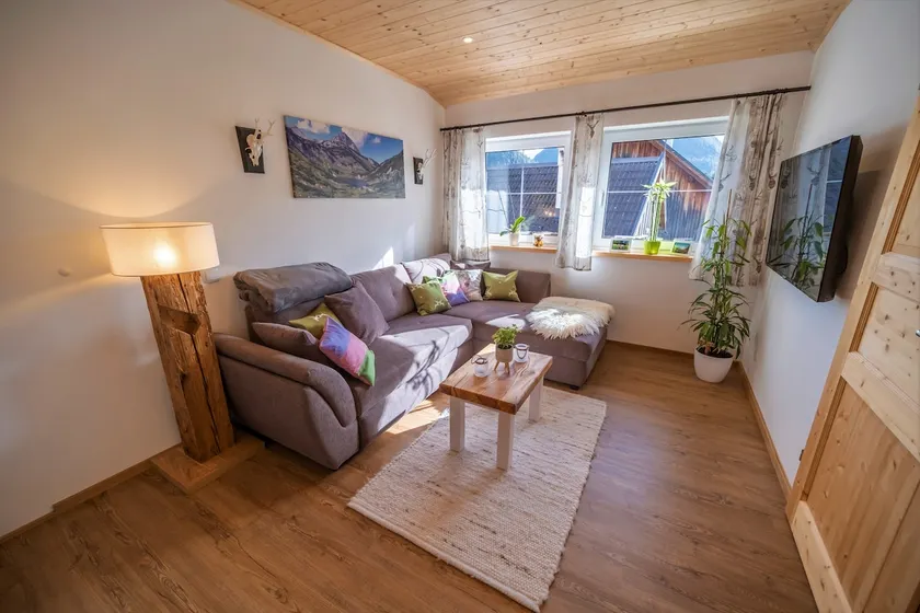 Seraphine apartment in a quiet, sunny location. - Image 1