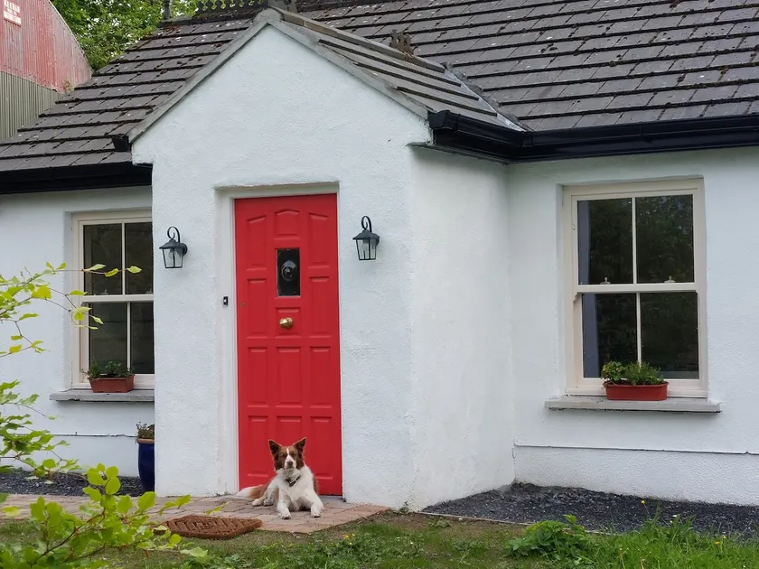 The Wild Farm Red Door Cottage, Mullingar - Image 1
