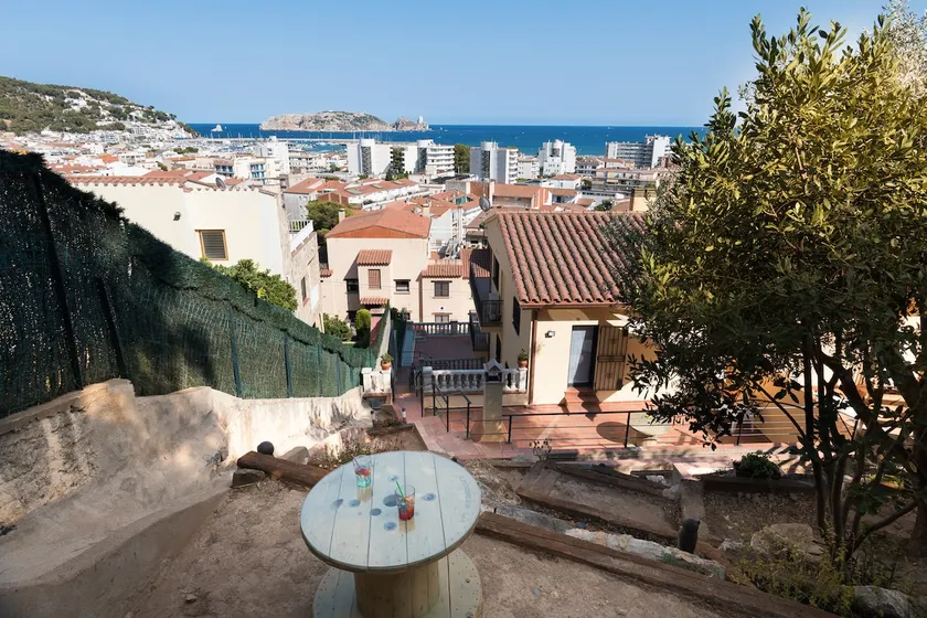 Quiet house with views of the Medes Islands - Image 1