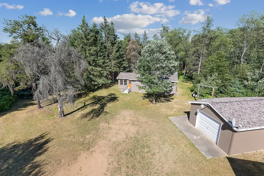 NEWLY REMODELED 2 BED CABIN ON ATV/SNOWMOBILE TRAIL - Image 1