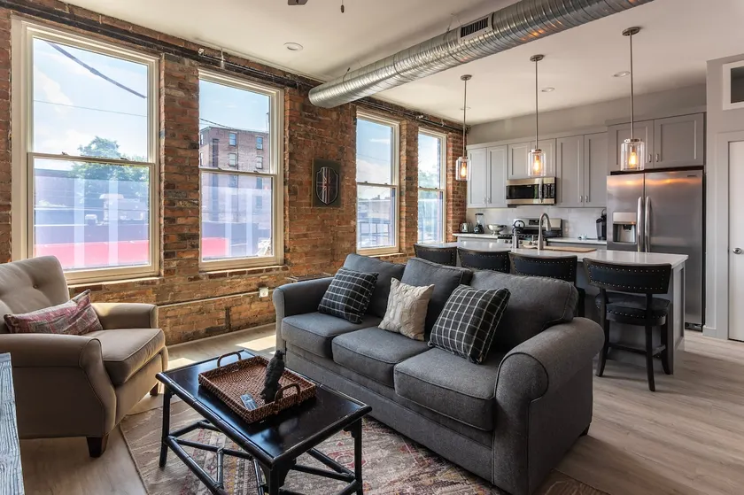 Rhinegeist next door | Free streetcar | Walk OTR - Image 1