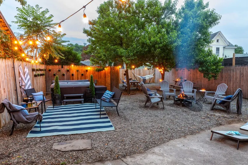 Hot Tub - Hammock- Games - Grill - Large Colonial - Image 1