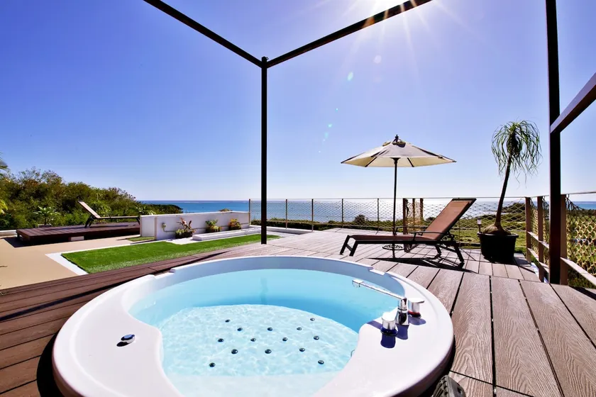 Sea View Room 3 Bedrooms 1 Living Room * Rooftop Jacuzzi * Terrace/Parking/WiFi/Bicycle * ZA376 - Image 1