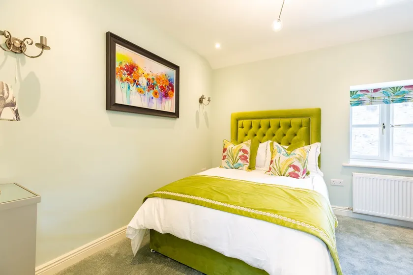 Showbusiness Apartment - Image 1