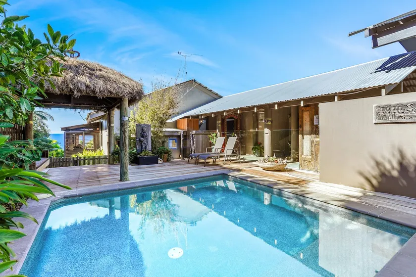 Balinese Beach House, Sunshine Beach - Image 1