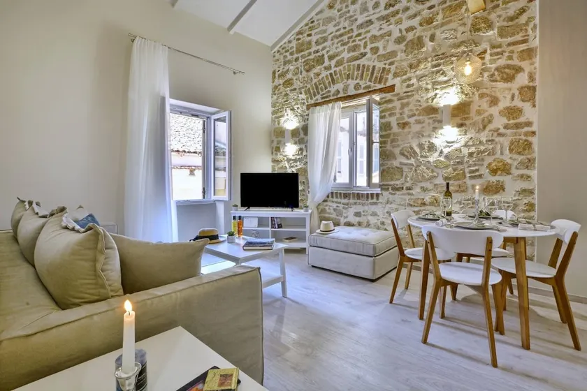 NV LUXURY RESIDENCE - Image 1