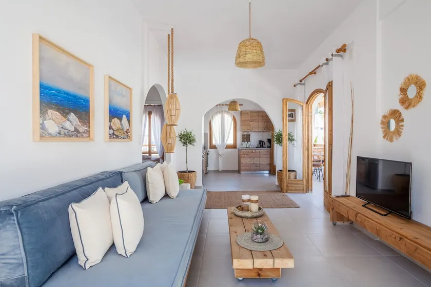 Sandy's Cycladic Style Apartment - Image 1