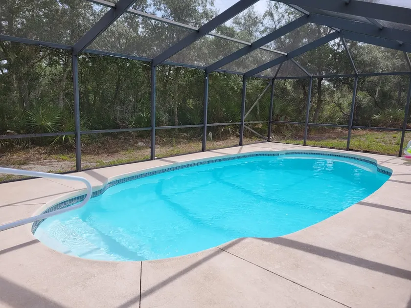 Tortoise Trail Villa, sleeps 7, 2 full baths, minutes from Sebring Raceway. - Image 1