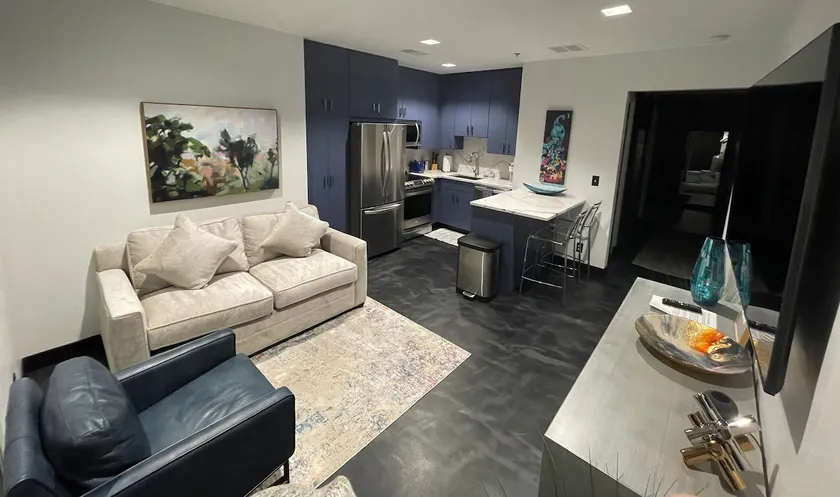Studio On 3rd - Image 1