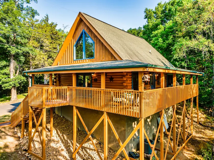 Stunning 2/2,Hot Tub, Sauna, Cold Plunge, Pool - Image 1