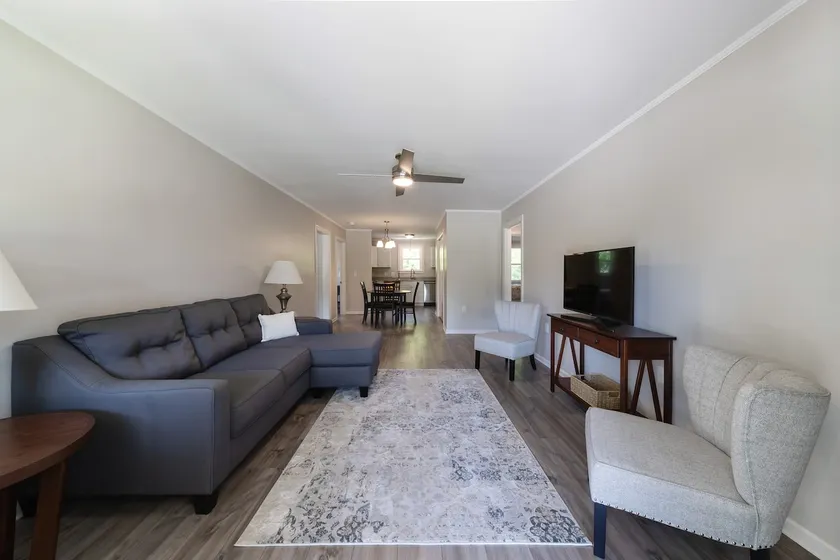 Pleasant Place | 3 Bedroom | Sleeps 5 - Image 1