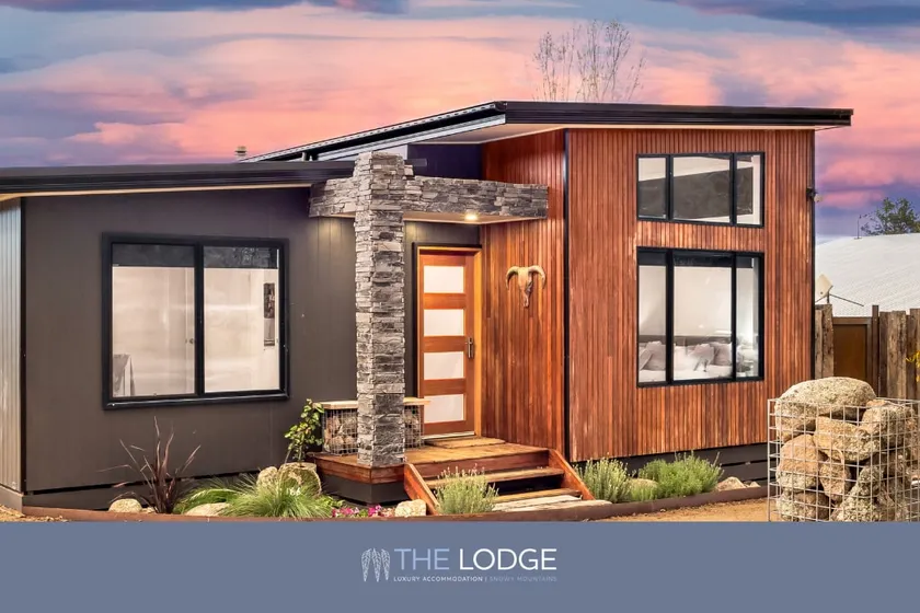 The LODGE | Luxury Retreat | East Jindabyne - Image 1