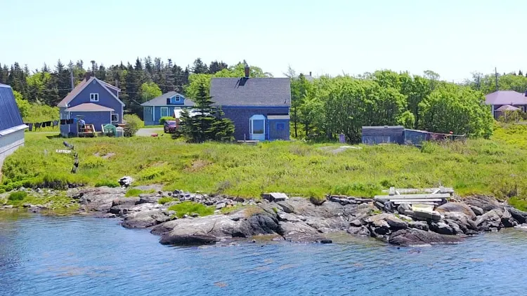 Cheerful Tides - Oceanfront Cottage On White Head - Image 1
