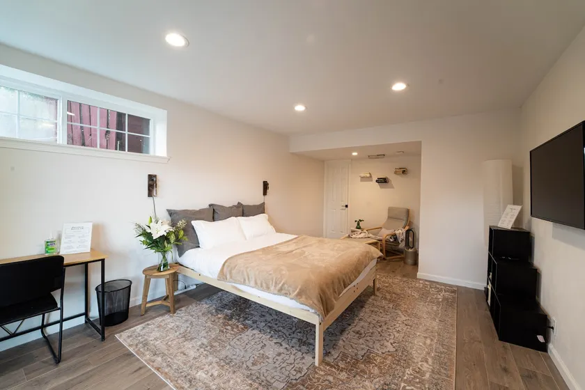 Cozy private in-law suite, close to SFO, fast WiFi - Image 1