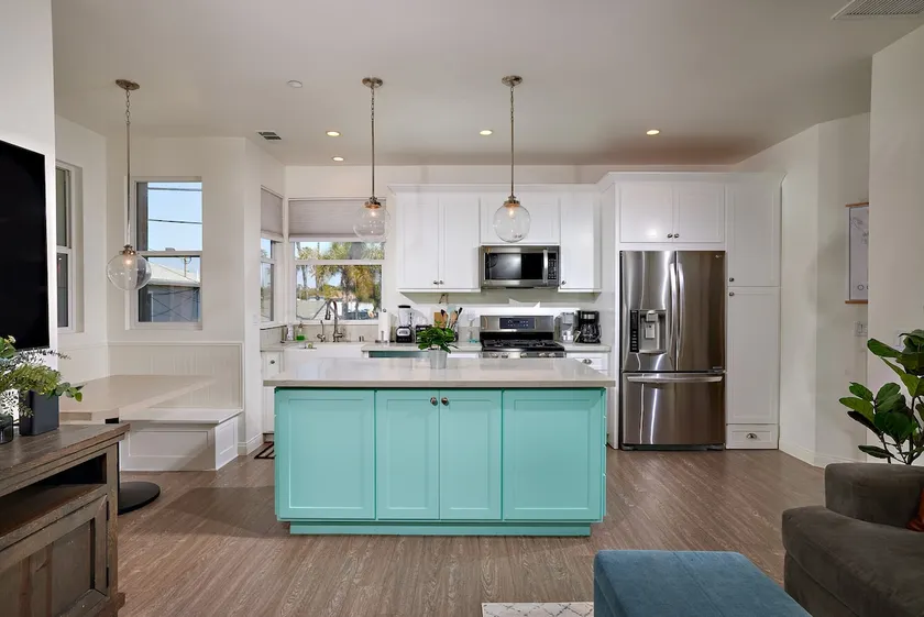 Seafoam Sanctuary - Close to beaches & restaurants - Image 1