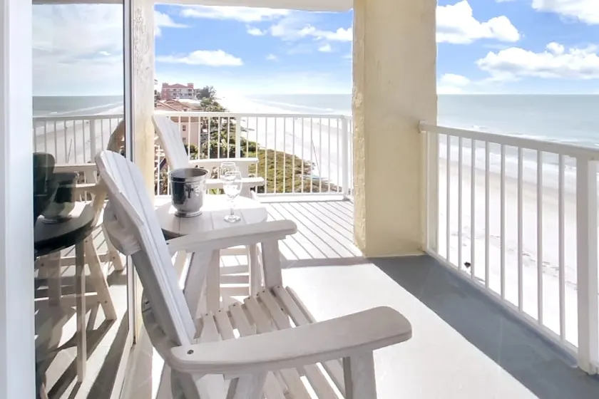 Stunning Beach Views All Around... - Image 1
