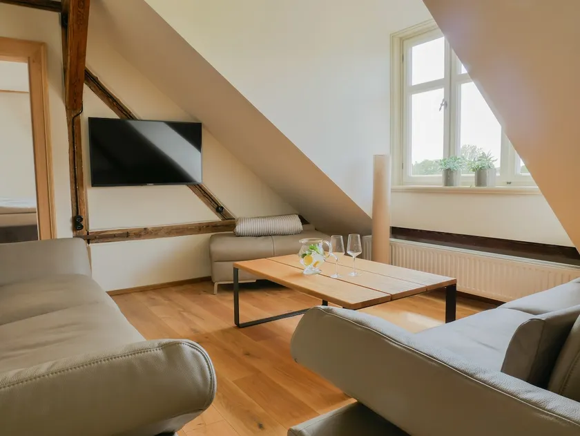 Cosy top floor holiday flat Helene - Image 1