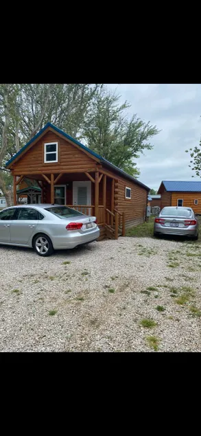 The Cozy Cabin near Geneva on the Lake and Wineries! - Image 1