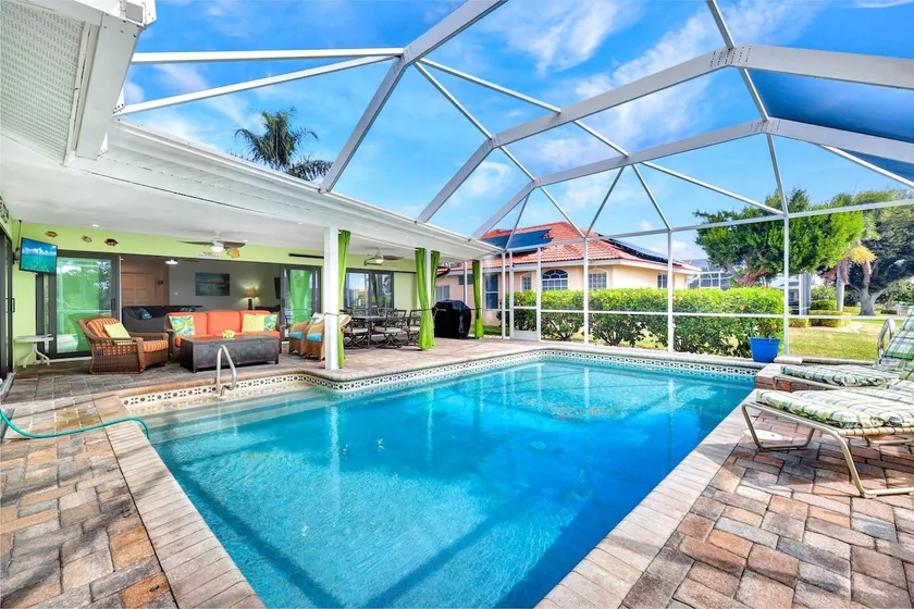 Villa Emerald Coast- Private Villa - Image 1
