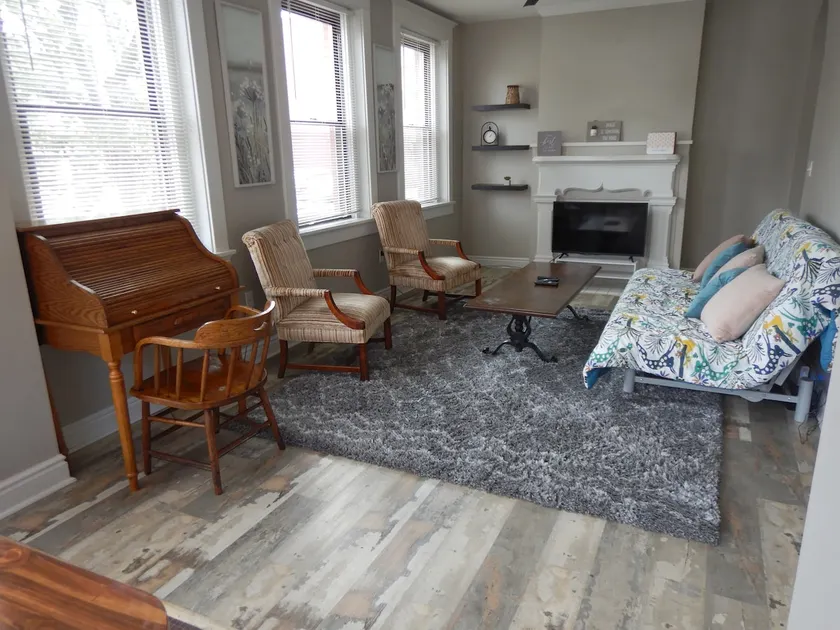 1 Bed, idyllic, stadiums, free parking, & Pets OK - Image 1