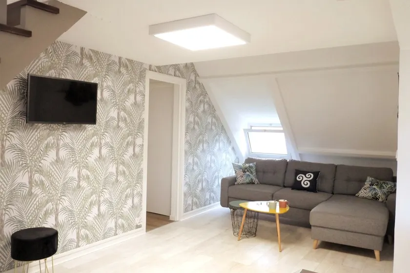 TY Refuge. 2 bedrooms. Covered terrace. Parking - Image 1