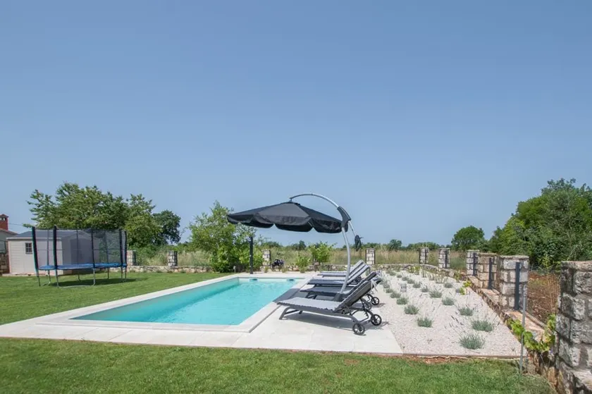 Retro Villa • Pool • Summer Kitchen • Near Beaches - Image 1