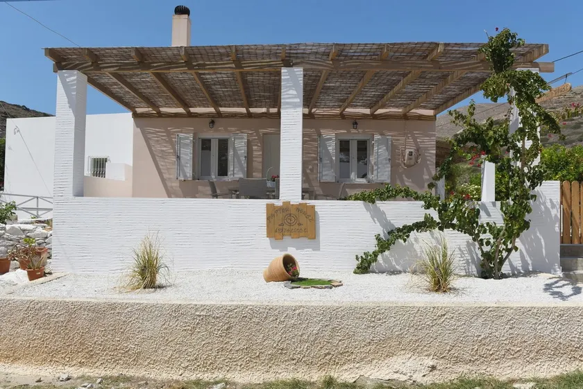 Pappou (250m from the sea ) - Image 1