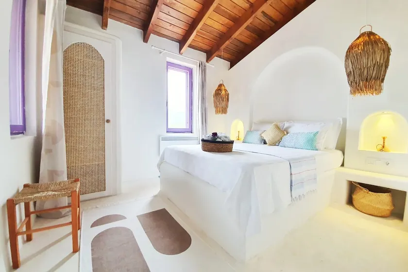 Kaz Mountains & Sea: Bohemian Design House with Purple Shutters - Image 1
