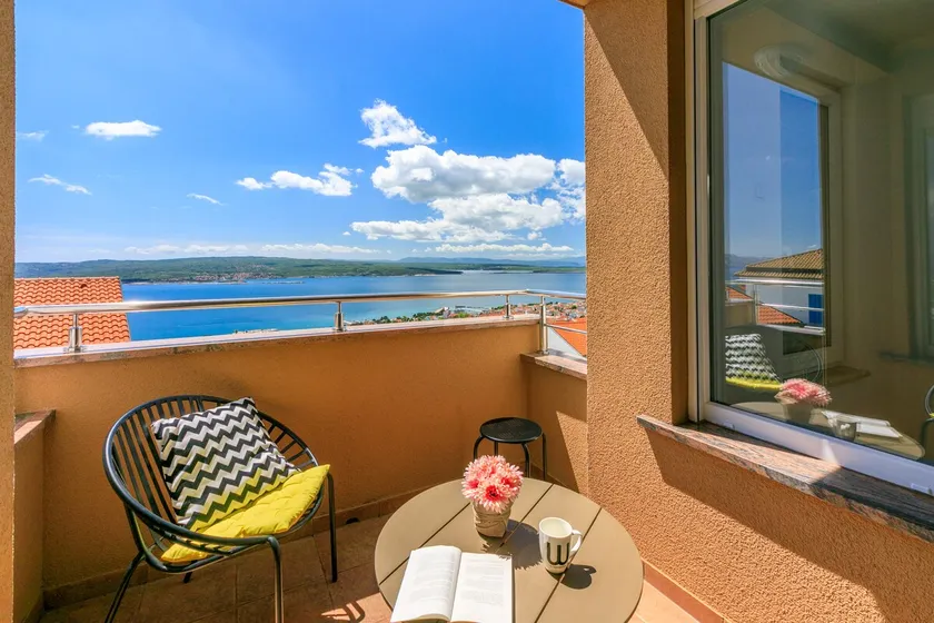 Modern Apartment in Crikvenica With Swimming Pool - Image 1