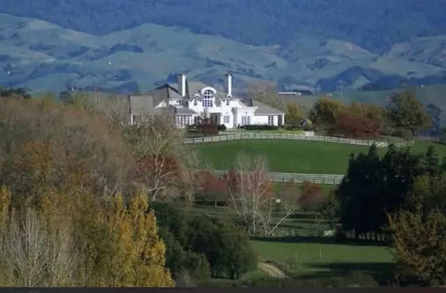 Gilmore Manor - Image 1