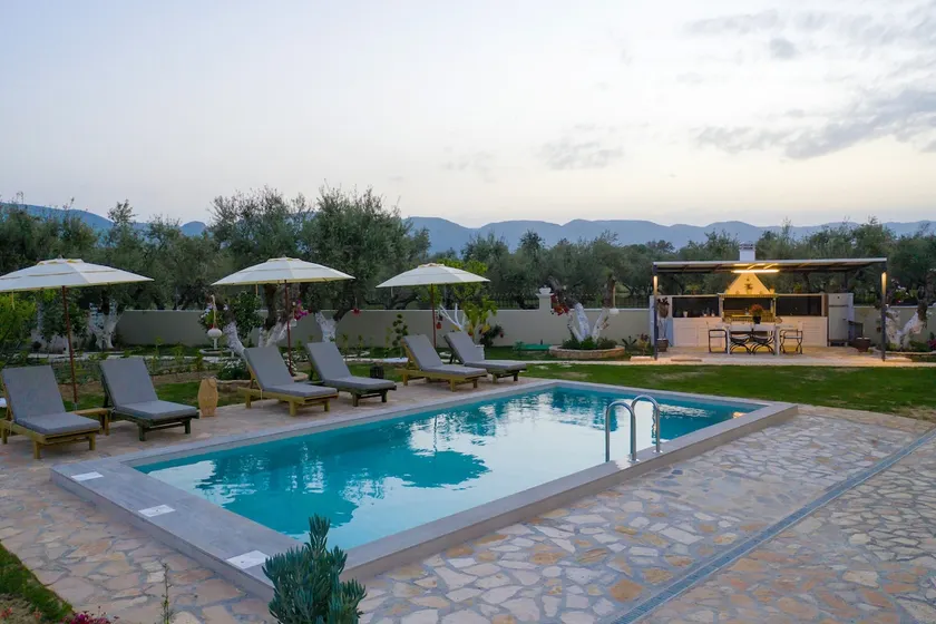 Antigoni's Family House! - Image 1