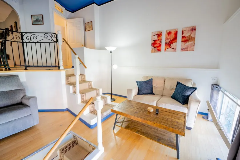 The Broadway Condo - Image 1