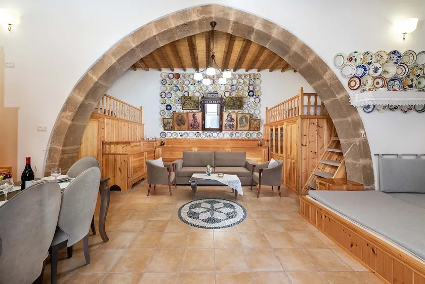 Traditional House Leventis - Image 1