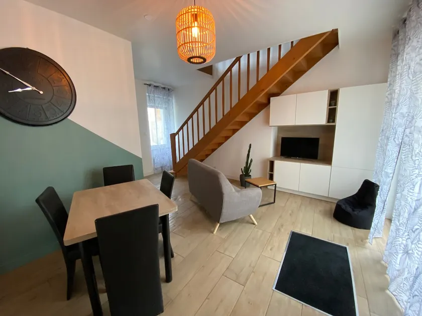 ”Chez Ninonin, Duplex on the banks of the Loire - Image 1