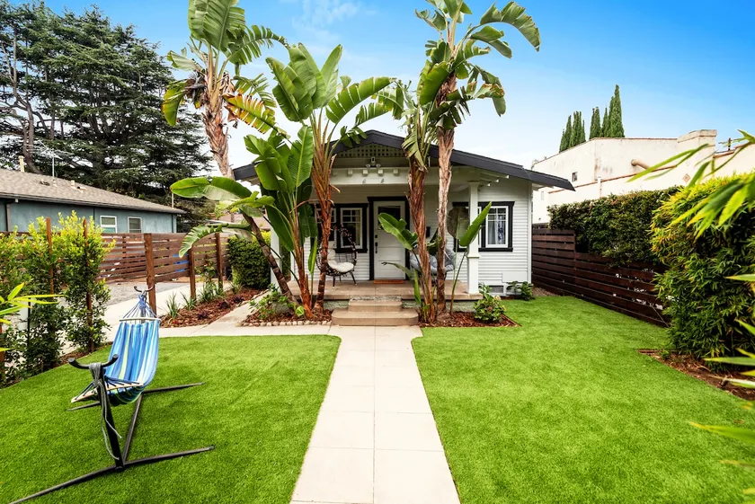 Recently Renovated Retreat for 5 Travelers - Image 1