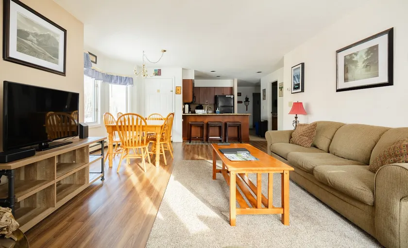 3BR at base of Pico Mountain! - Image 1