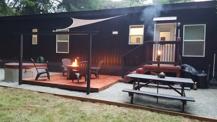 Redwood Cove - Image 1
