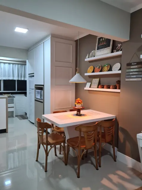 Complete apartment in downtown Itajaí - Image 1