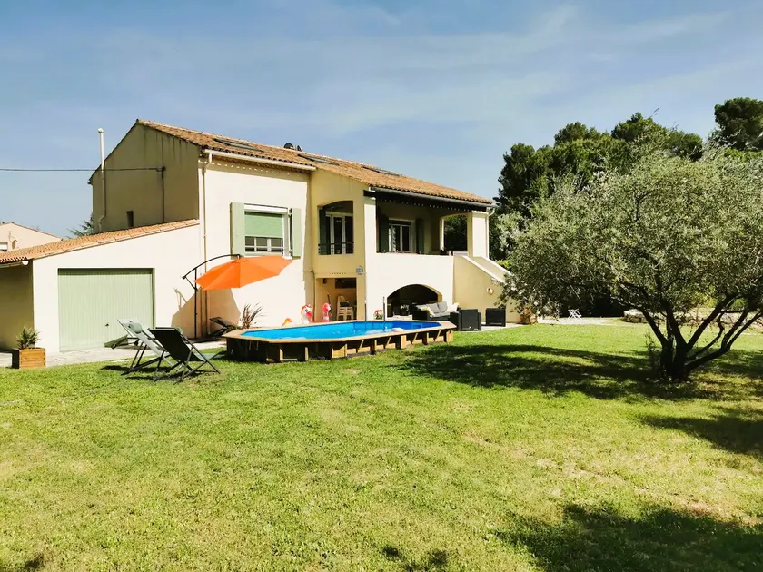Lovely house in the Luberon with a pool in a charming location. - Image 1