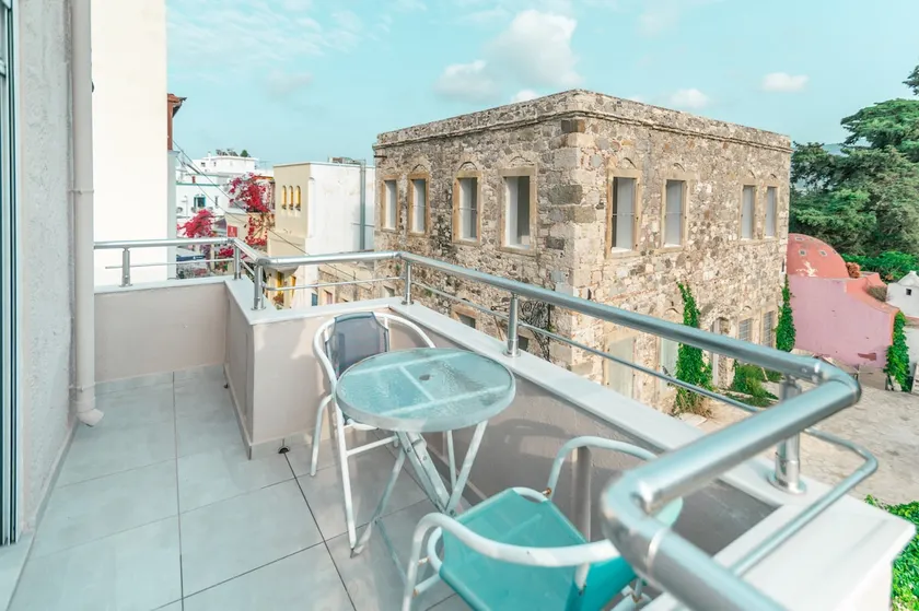 Old Town Elpis Suite - Image 1
