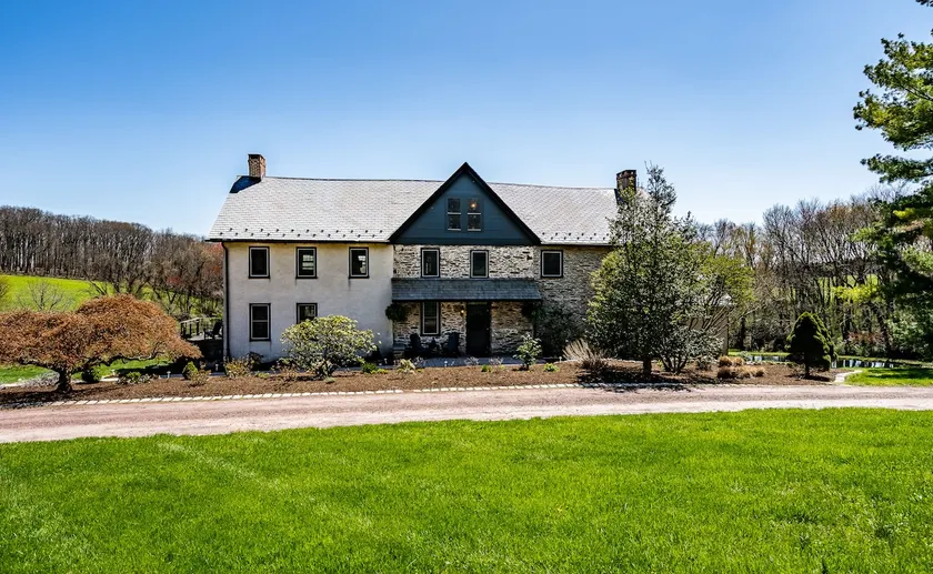 Historic Buck Run Farmhouse - Image 1