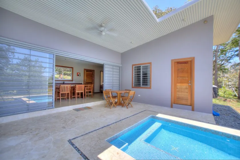 Cheerful 3BR Villa with Pool - Image 1