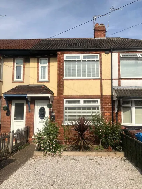 Two bedroom terrace house with parking - Image 1